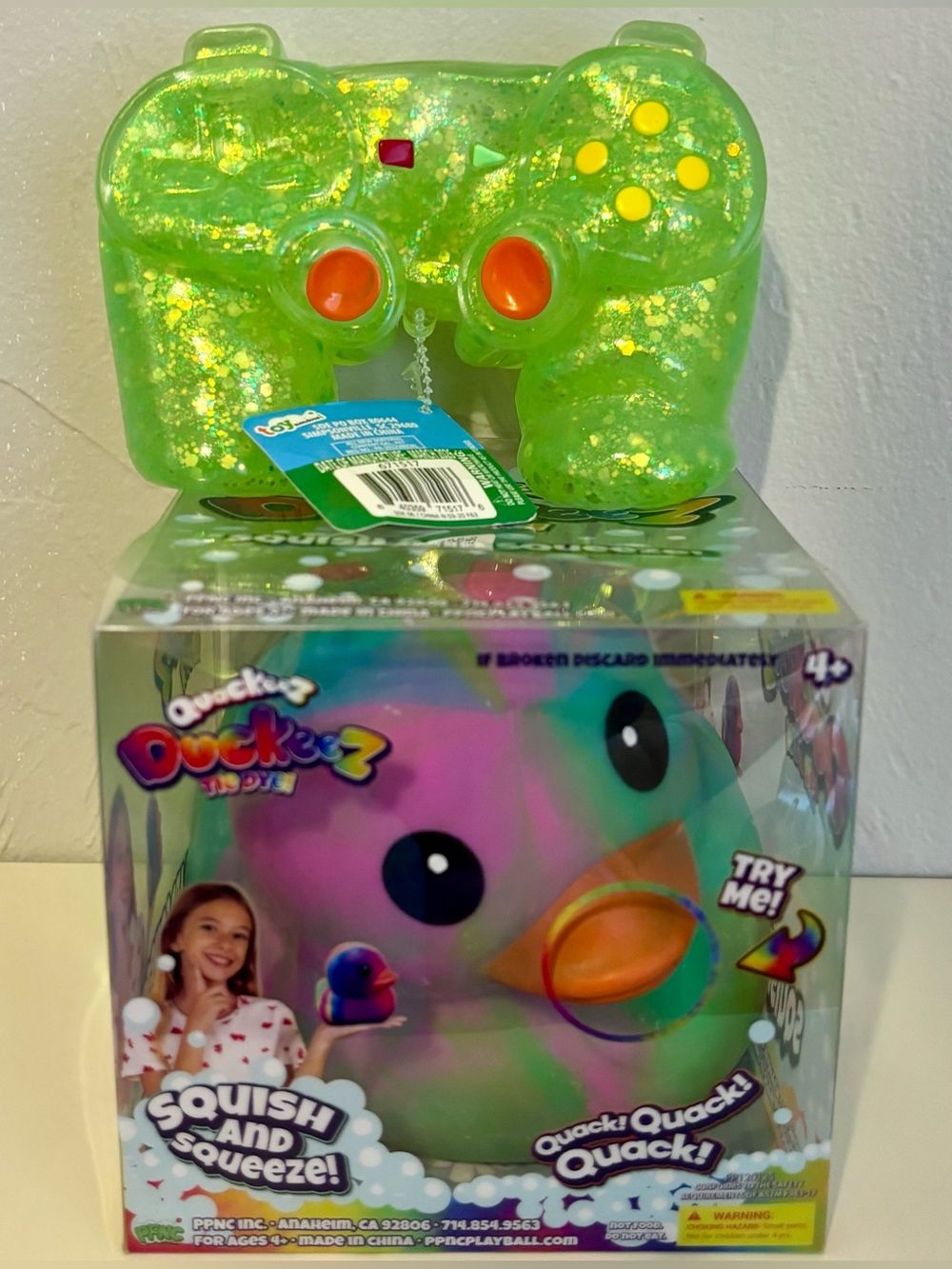 Jumbo Squishy Duckeez & Squeeezy Green Glittery Controller Toy